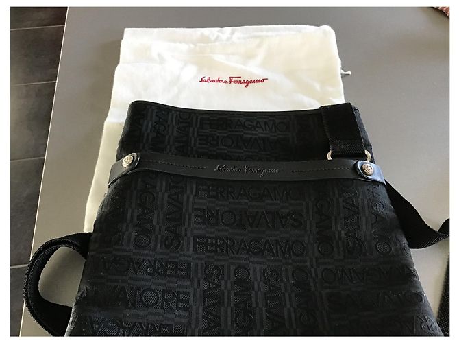 Borsa a tracolla Salvatore Ferragamo in tela e pelle nera Nero - vista 2
