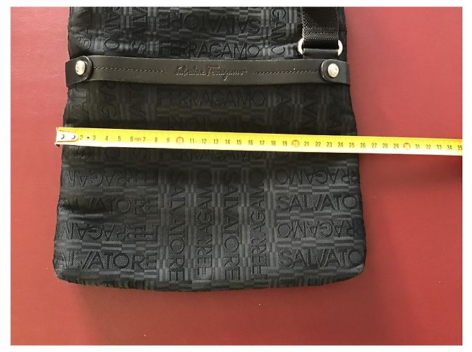 Borsa a tracolla Salvatore Ferragamo in tela e pelle nera Nero - vista 6