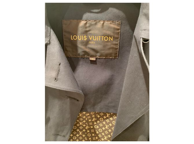 Louis Vuitton Mackintosh Negro - vista 6