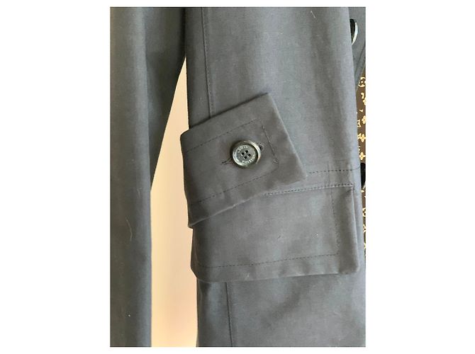 Louis Vuitton Mackintosh Negro - vista 8