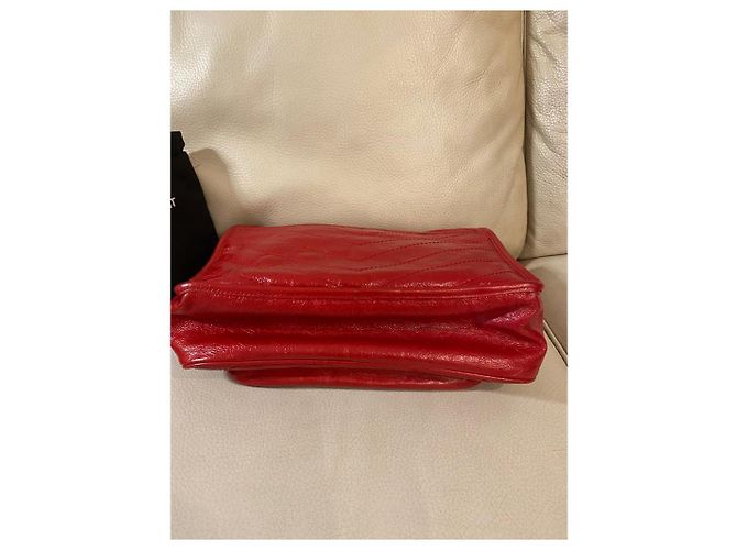 Yves Saint Laurent YSL NIKI MEDIUM 28 cm Rosso - vista 4