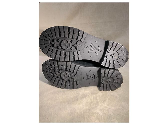 Botas Louis Vuitton Drops Negro - vista 4