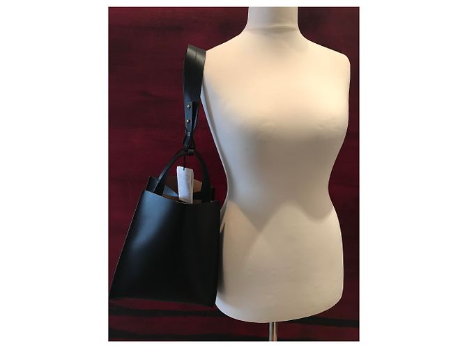 Sophie Hulme Bolso cubo grande de piel Negro Gold hardware - vista 31