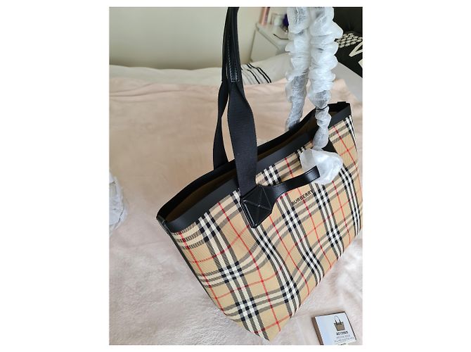BURBERRY Austen Einkaufstasche aus Leinen mit Karomuster Beige - Ansicht 13