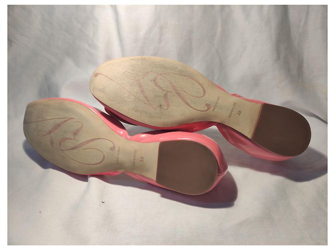 Bailarina Dorsay de Roger Vivier Rosa - vista 3