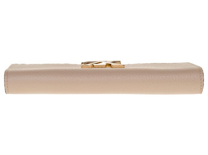 Billetera Louis Vuitton Capucines en Pebble Taurillon Beige - vista 7