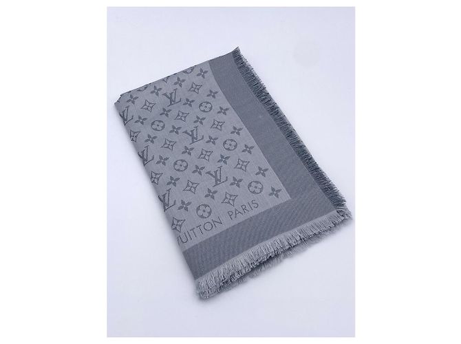 SCIALLE LOUIS VUITTON MONOGRAM SHINE M76353 Grigio - vista 2