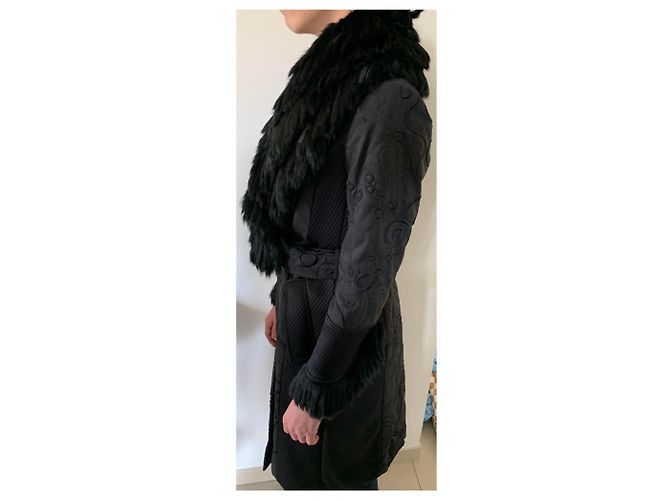 Abrigo acolchado con cuello de plumas de Gianni Versace Negro Dorado - vista 2
