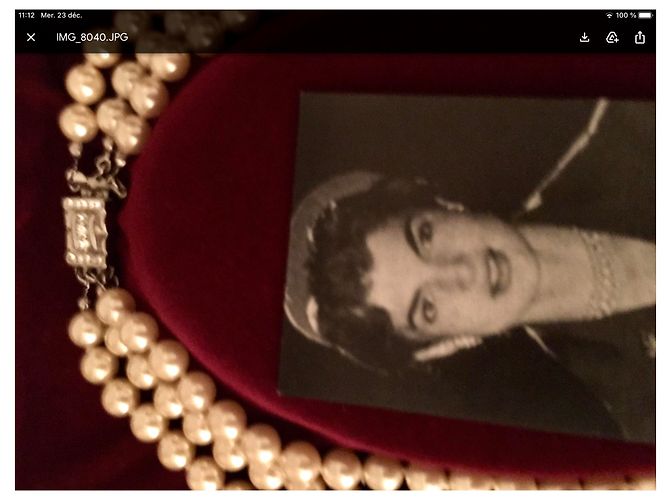 Autre Marque Perle bianche  3 Le file di gioielli preferite di Jacqueline Kennedy ' - vista 2