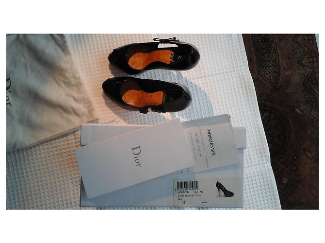 Décolleté Christian Dior Starlet in vernice nera Nero - vista 4