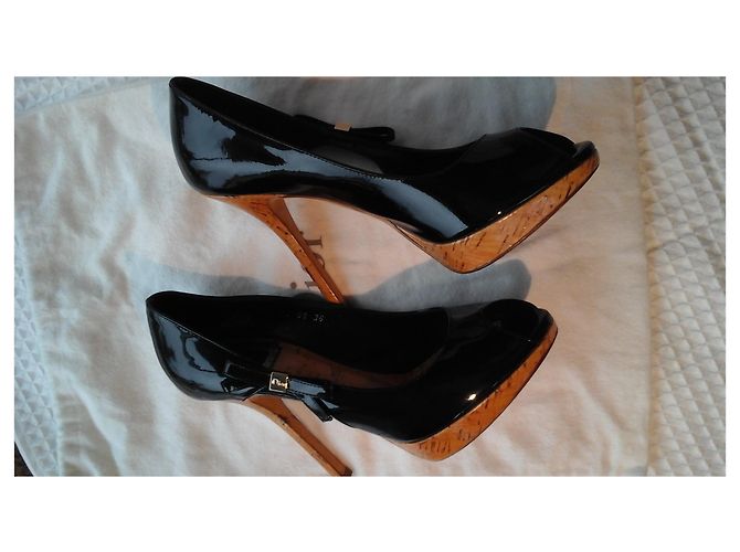 Décolleté Christian Dior Starlet in vernice nera Nero - vista 5