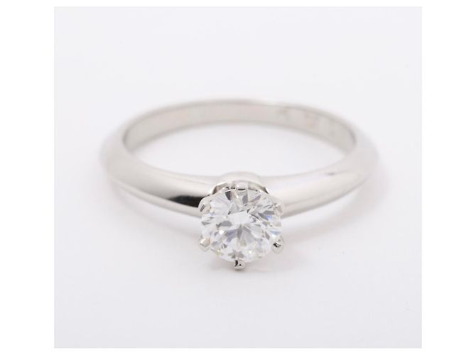 TIFFANY & CO. solitário 0.51ct E / IF anel de noivado de diamante brilhante redondo Branco - vista 9