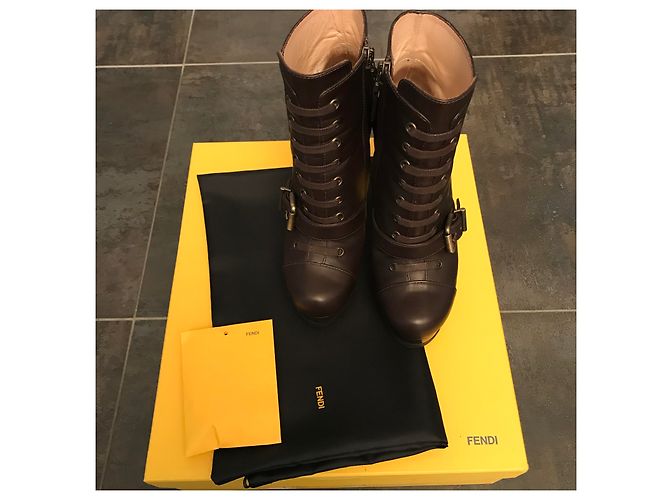 Botines Fendi de piel marrón Castaño - vista 6