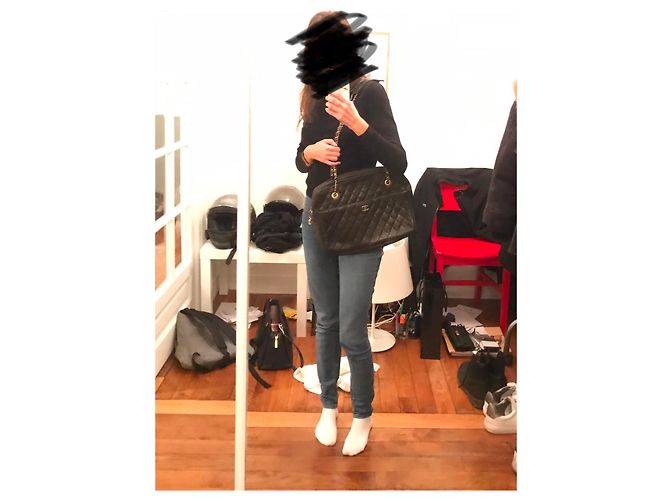 Bolsa Chanel em couro preto acolchoado - vista 8