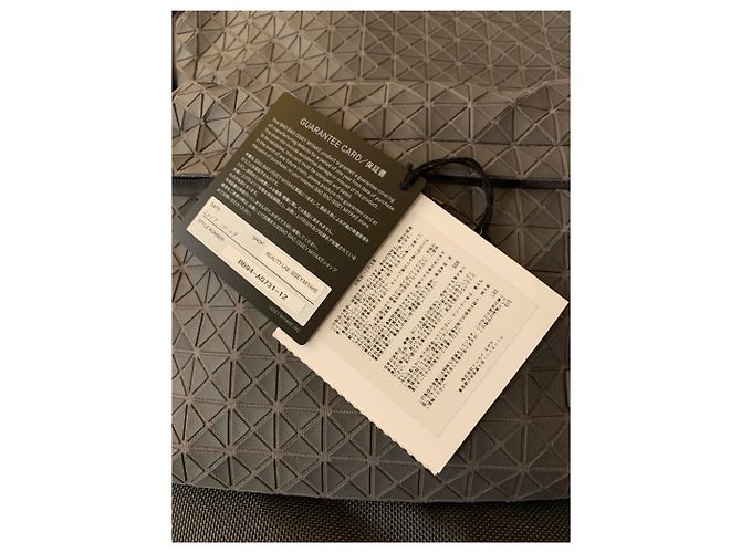 Issey Miyake Zaino Baobao grigio - vista 11