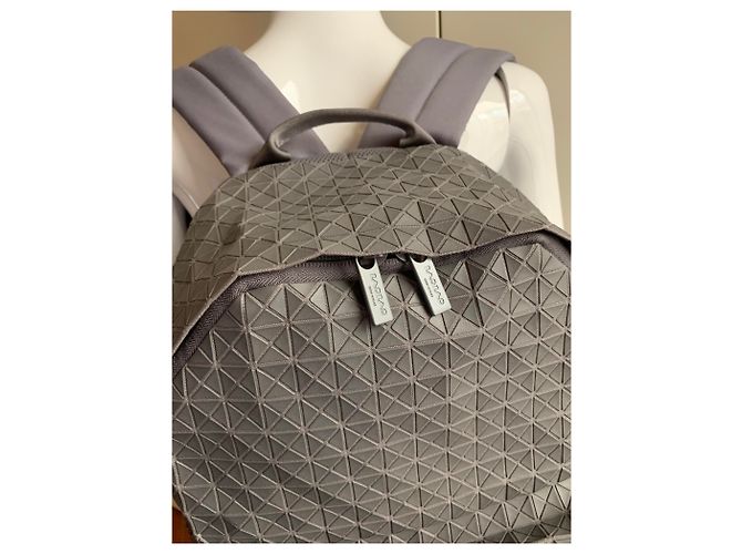 Issey Miyake Zaino Baobao grigio - vista 14