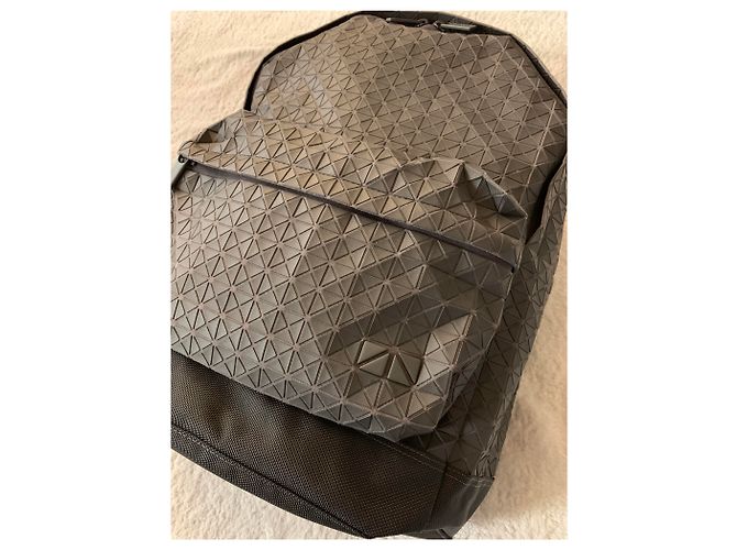 Issey Miyake Zaino Baobao grigio - vista 7