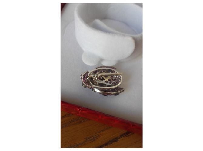 Autre Marque Spilla insetto in oro bianco con zaffiri rosa - vista 3