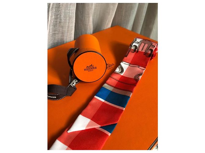 Hermès Twilly Hermes 86X5 cm Roja - vista 3
