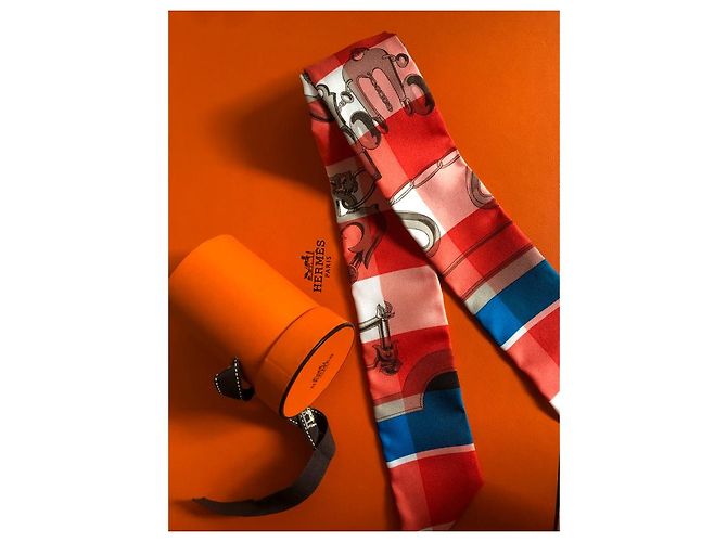 Hermès Twilly Hermes 86X5 cm Roja - vista 4