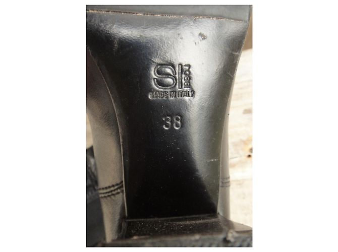 Sergio Rossi Black Leather Boots Size 38 - view 7