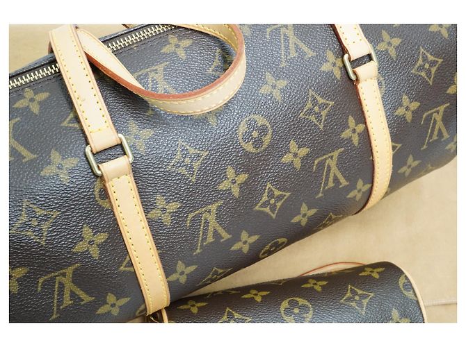 Louis Vuitton Papillon 30 BORSA A MANO IN TELA MONOGRAM Marrone - vista 9