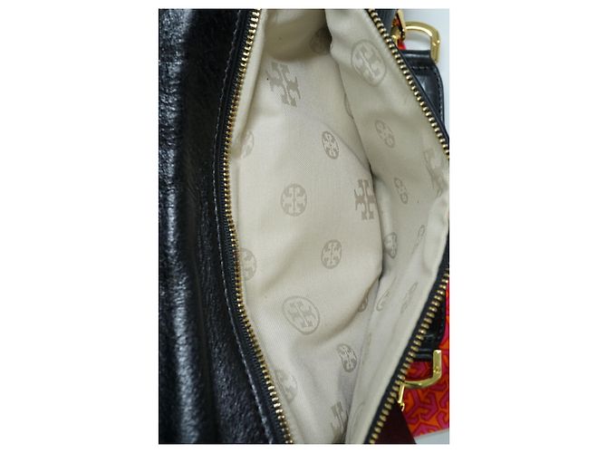 Pochette Tory Burch Reva in pelle nera metallizzata - vista 5
