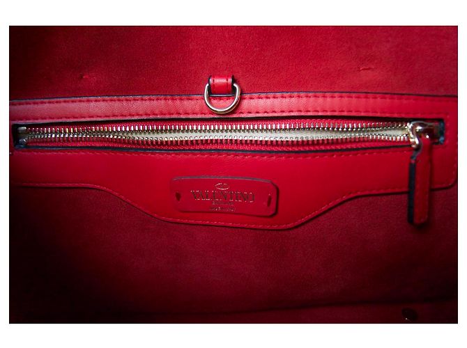Borsa Valentino Garavani Rockstud Demilune in pelle rossa Rosso - vista 4