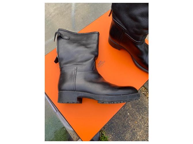 Bottes Hermès en cuir noir taille 40 - vue 6