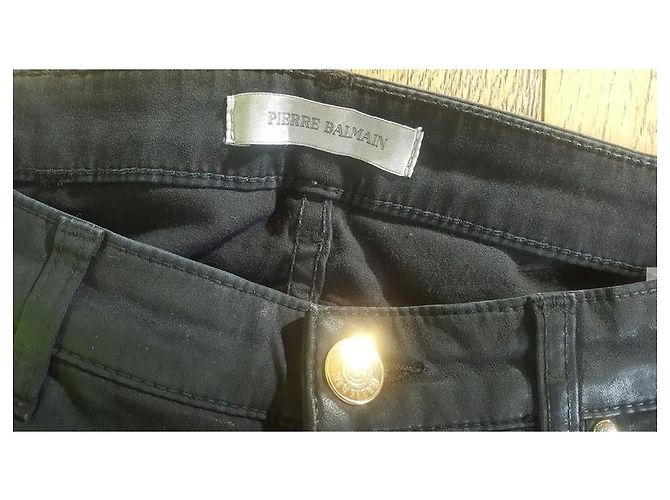 Pierre Balmain ver etiqueta de la foto - vista 2