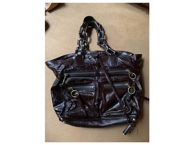 Borsa a mano Chloé Betty in vernice marrone scuro - vista 2