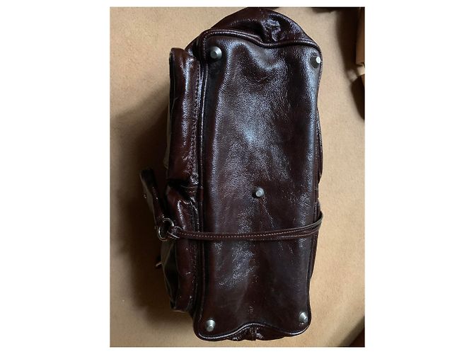 Borsa a mano Chloé Betty in vernice marrone scuro - vista 3