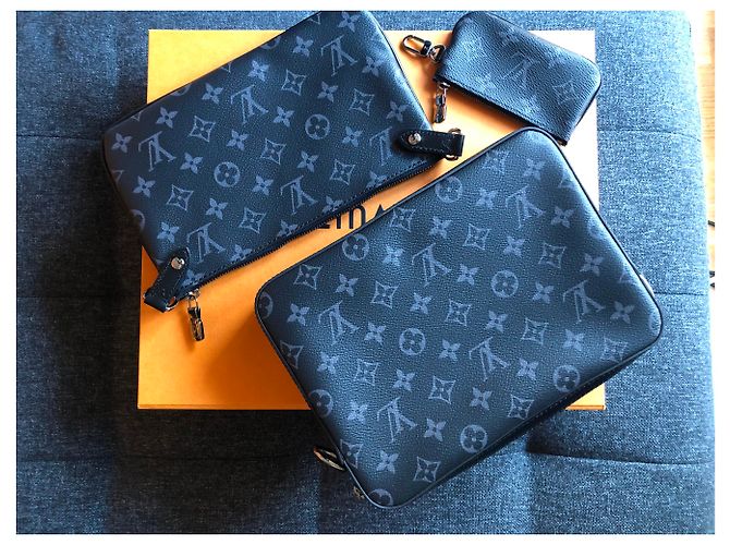 Louis Vuitton Messenger trio LV nuovo Grigio - vista 6