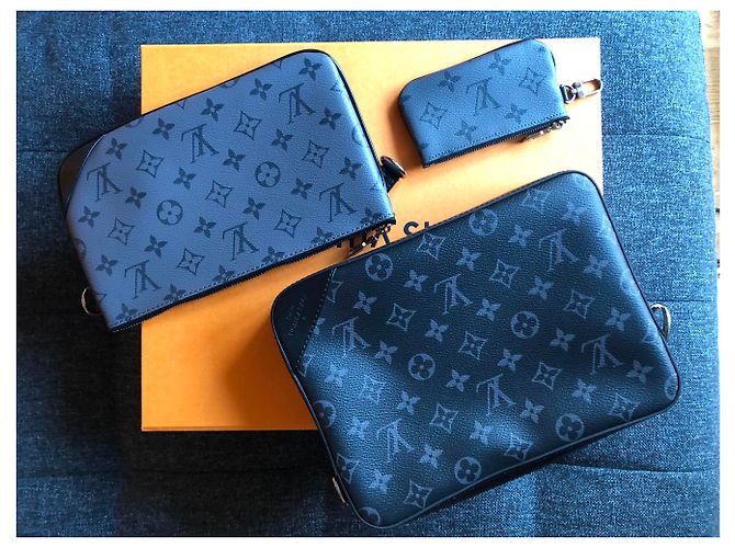 Louis Vuitton Messenger trio LV nuovo Grigio - vista 7