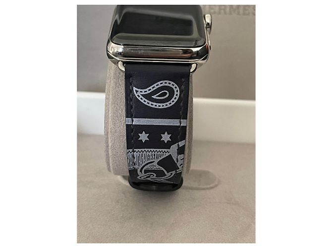 Apple Watch Hermès Series 3 Golden Spur Stahl Silber - Ansicht 3
