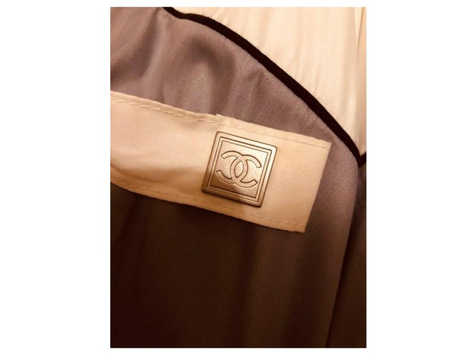 Großer CHANEL Regenschirm Aus weiß - Ansicht 4