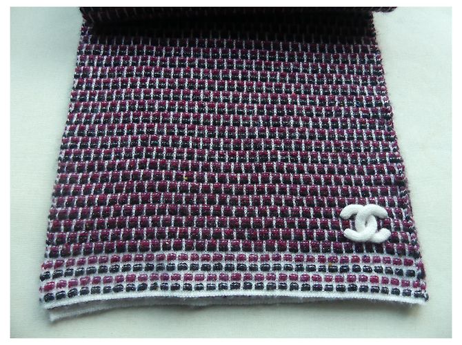 Sciarpa lunga Chanel viola cashmere viscosa metallizzata Porpora - vista 3
