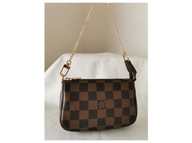 Accesorios Louis Vuitton Mini Pochette Damier Ebene Gold hardware - vista 6