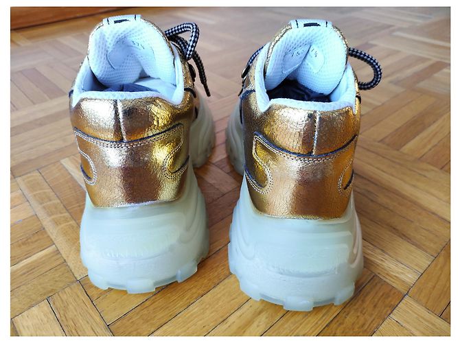 SNEAKERS MIU MIU ORO CHUNKY MAXI SUOLA - vista 5