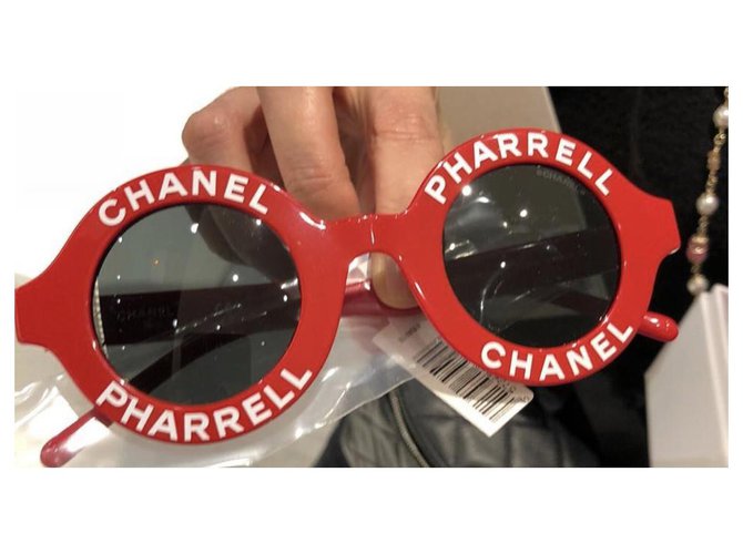 Chanel Occhiali da sole Rosso - vista 3