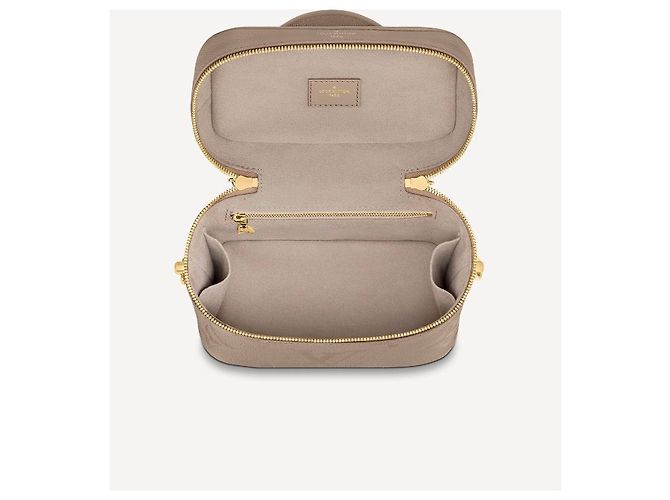 Louis Vuitton LV Vanity PM cuero nuevo Beige - vista 3