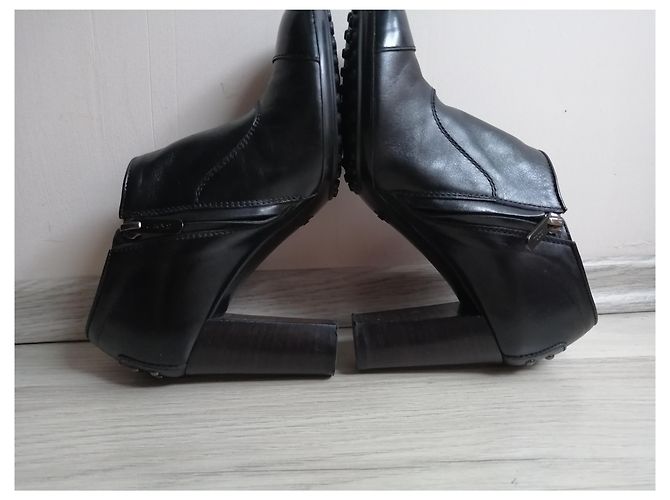 Décolleté Tod's in pelle nera 36 Nero - vista 5