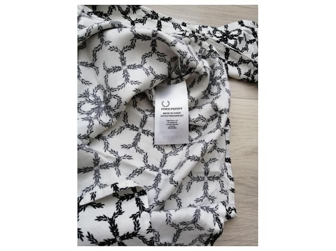 Top Fred Perry Blanco de Viscosa - vista 4