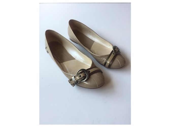 Bailarinas Dior de charol beige - vista 3