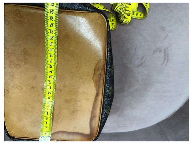Louis Vuitton Noe PM Borsa a mano marrone in pelle e tela - vista 16