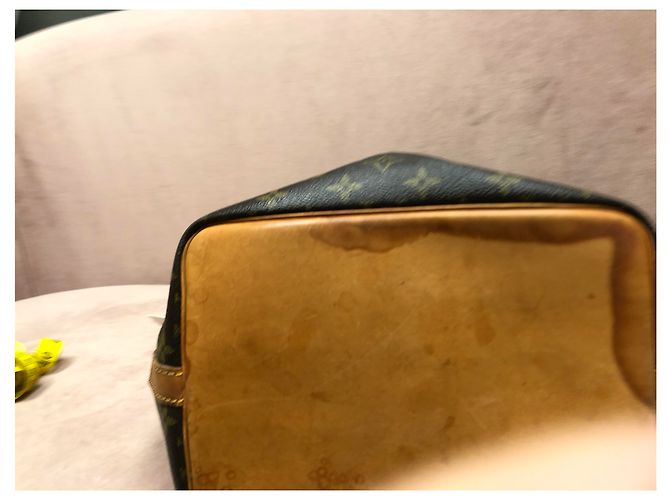 Louis Vuitton Noe PM Borsa a mano marrone in pelle e tela - vista 5