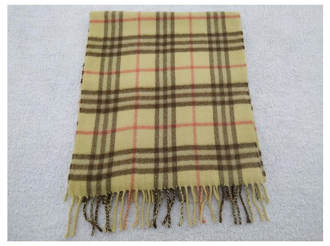 Sciarpa Burberry in cashmere gialla Giallo - vista 2