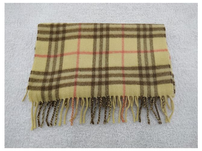 Sciarpa Burberry in cashmere gialla Giallo - vista 3