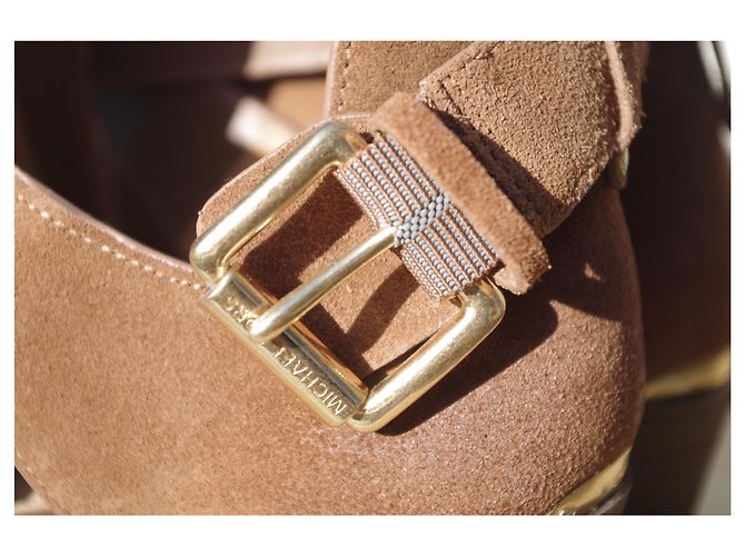 Stivaletti Michael Kors Mercer scamosciati caramello - vista 4