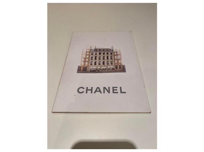 Libri Chanel e collezionisti di DVD , prodotti rari - vista 8